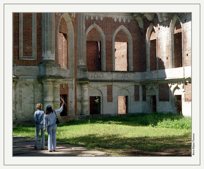 photo "Touch the History..." tags: architecture, landscape, 