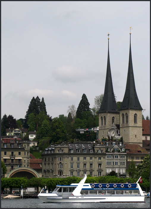 photo "Witnesses of centuries in peaked hats." tags: architecture, genre, landscape, 