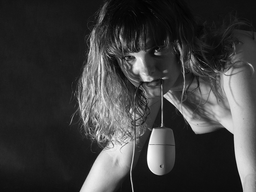 photo "Girl and mouse" tags: nude, black&white, 