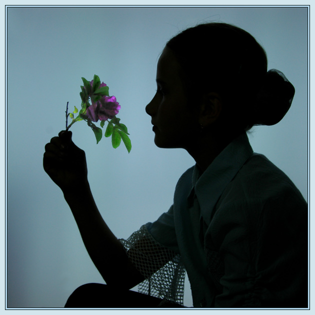 photo "The Girl and the Flower" tags: portrait, montage, children