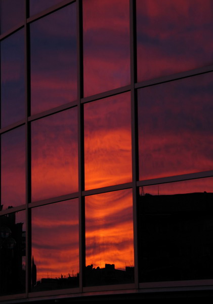 photo "Reflection" tags: landscape, architecture, sunset