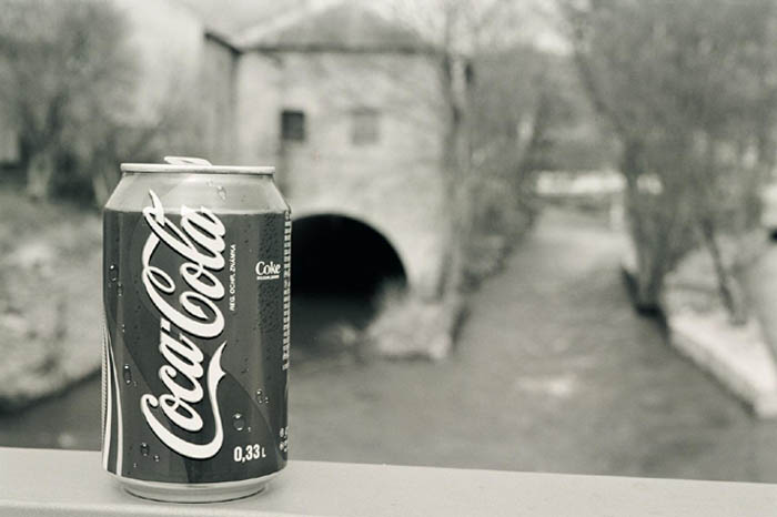 фото "Coca Cola in B&W" метки: архитектура, пейзаж, 