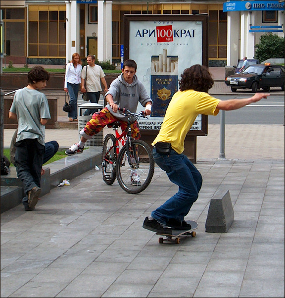 photo "Smiles of street Arbat. WOW, at us a vacation!" tags: genre, 