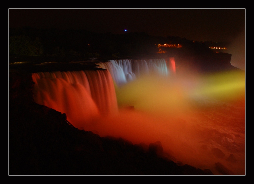 photo "The Border" tags: landscape, night, water