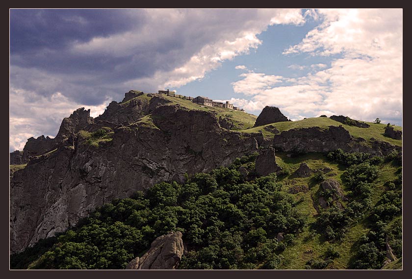 photo "Military base in mountains" tags: landscape, mountains, summer