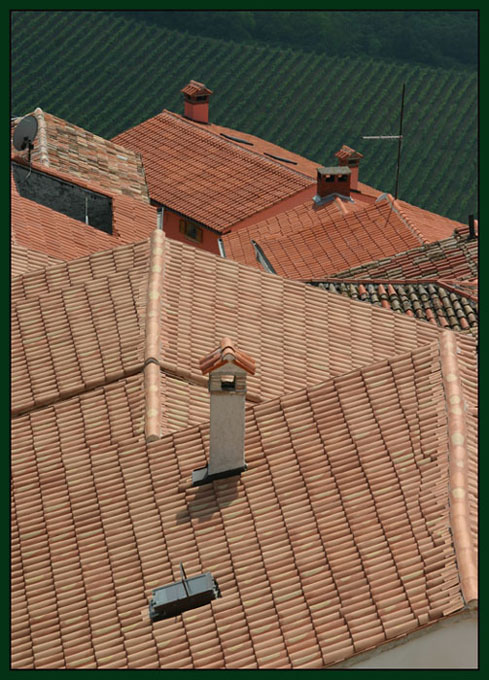 photo "The Roofs" tags: architecture, travel, landscape, Europe