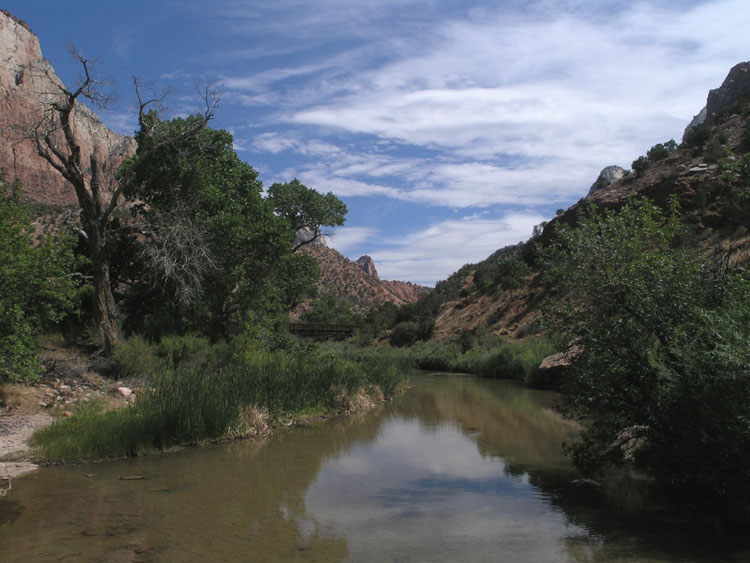 photo "High Desert Calm" tags: landscape, mountains, water