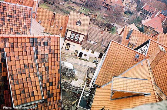 photo "Бесстрастье города, где цепенеют крыши." tags: architecture, landscape, 