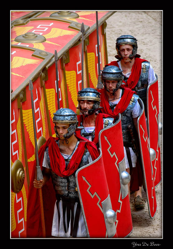 photo "Roman Guards" tags: travel, 