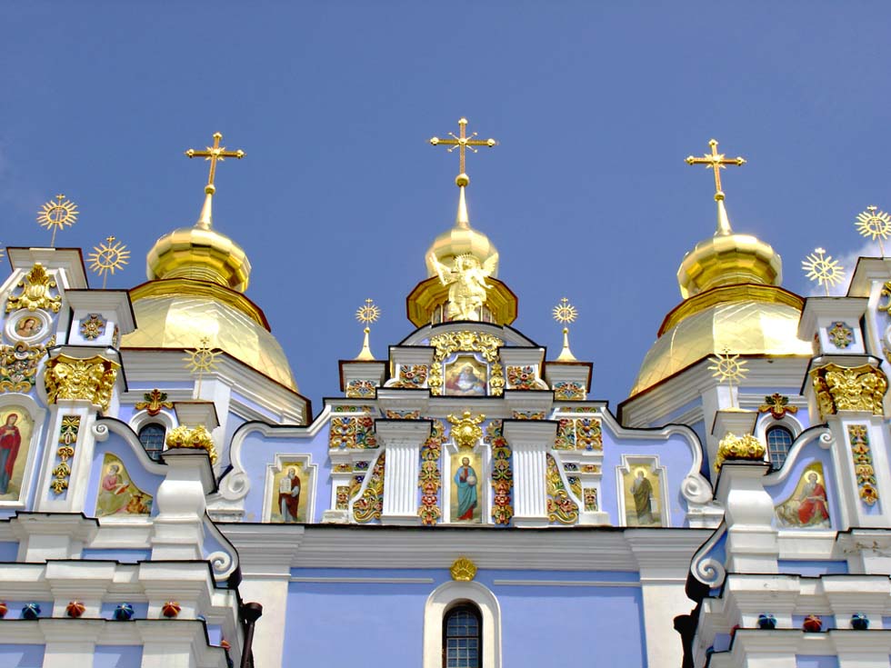 photo "Gold domes." tags: architecture, travel, landscape, Europe