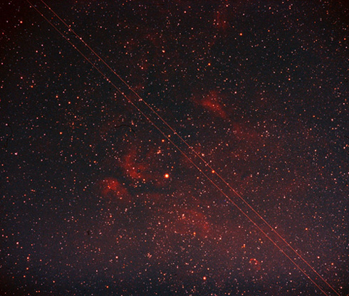 photo "Butterfly Nebula with an airplane" tags: landscape, night