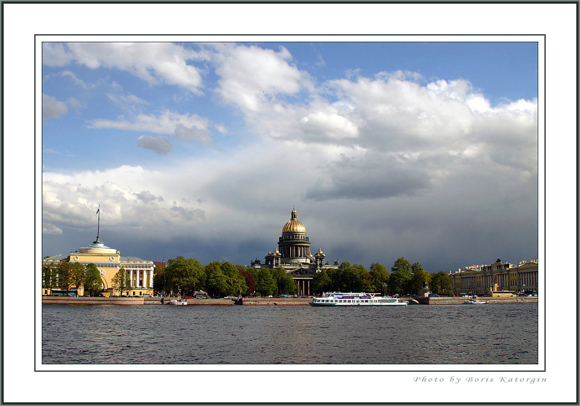 photo "View on Isaakievski`s cathedral" tags: architecture, landscape, clouds