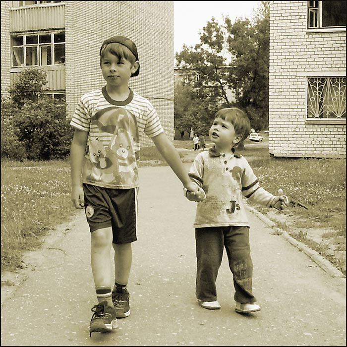 photo "brothers" tags: misc., portrait, children