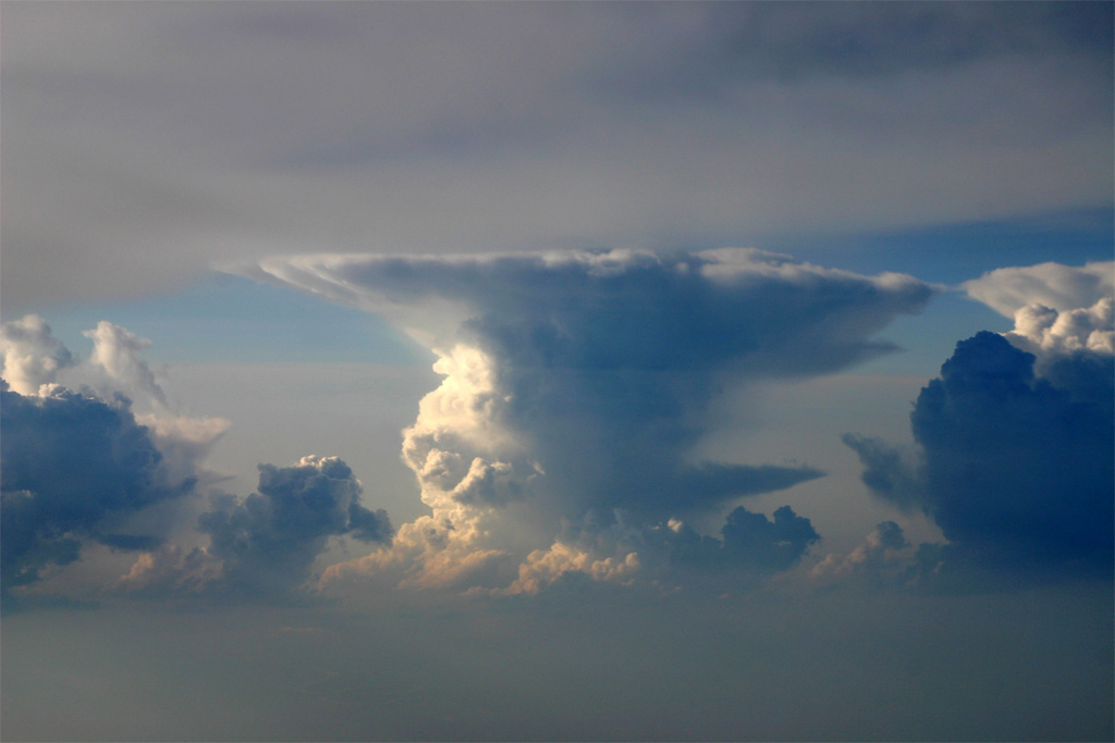 фото "За окном самолета ..." метки: пейзаж, ночь, облака