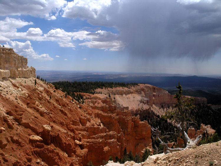 photo "Here Comes the Rain" tags: landscape, clouds, mountains