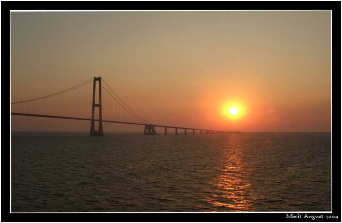 photo "Storebelt brige," tags: travel, landscape, Europe, sunset