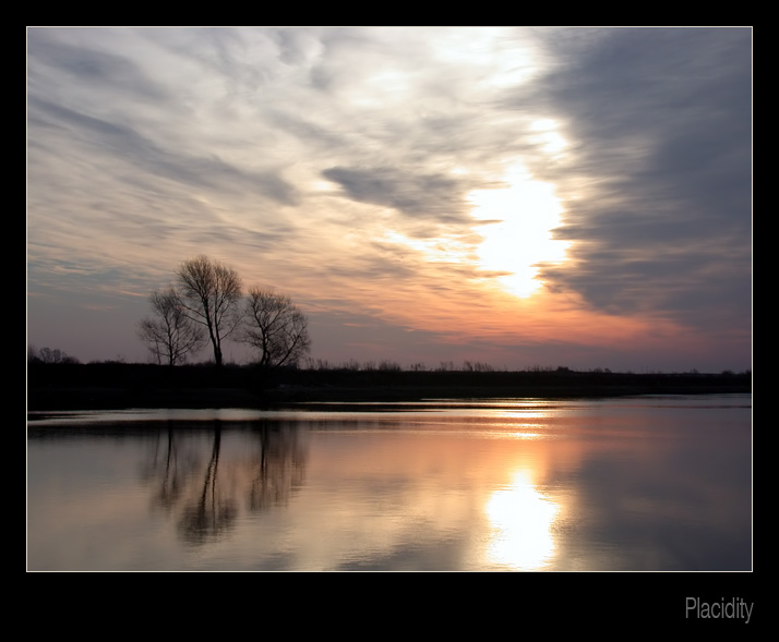 photo "Placidity" tags: landscape, clouds, water