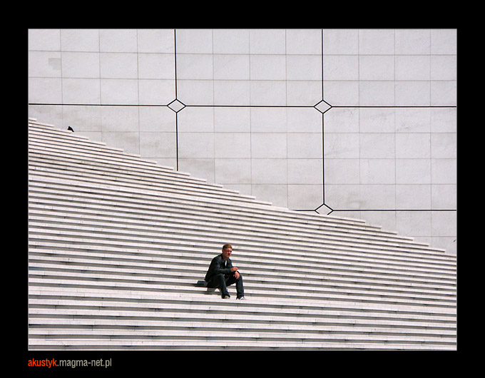 photo "ladefence 7" tags: travel, Europe