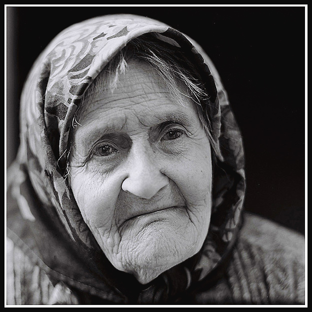photo "OLD AGE" tags: portrait, woman