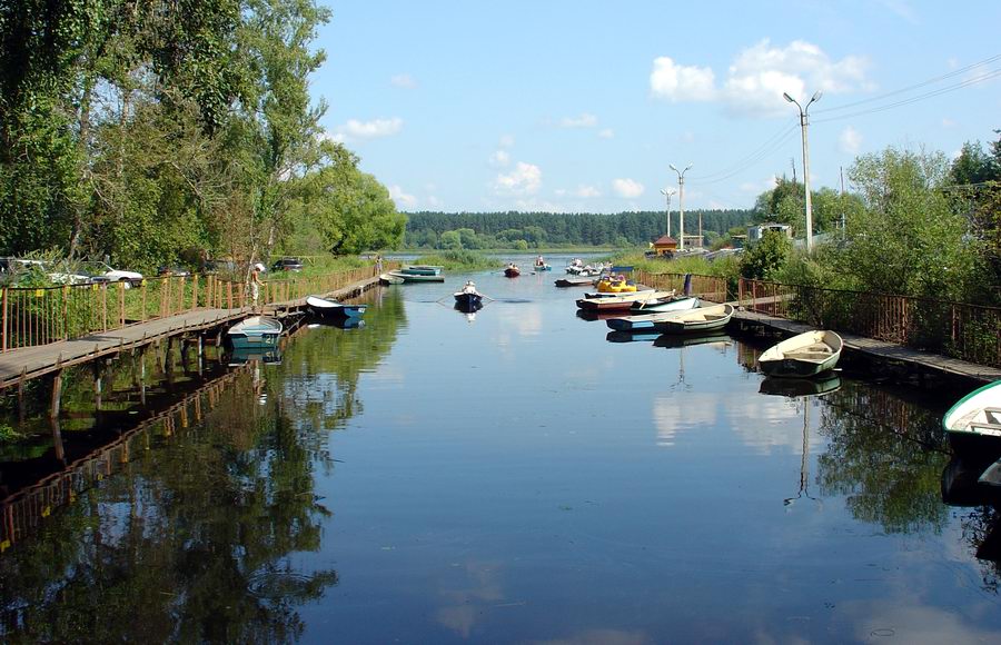 фото "Причал "маленьких" кораблей." метки: пейзаж, вода, лето