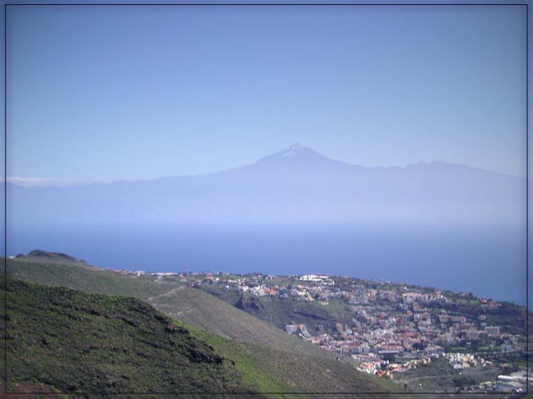 photo "At The World`s End" tags: landscape, mountains