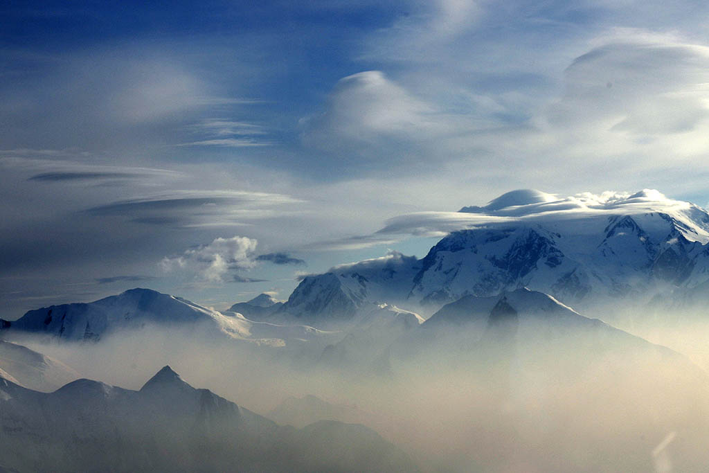 photo "in the sky" tags: landscape, mountains