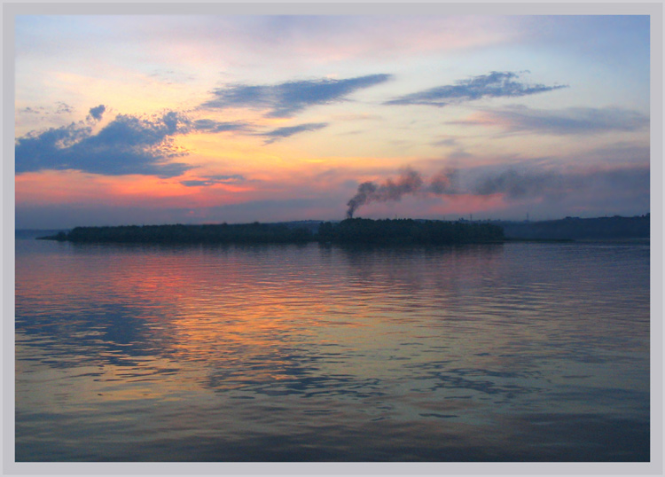 photo "Smoke on the Water" tags: landscape, sunset, water
