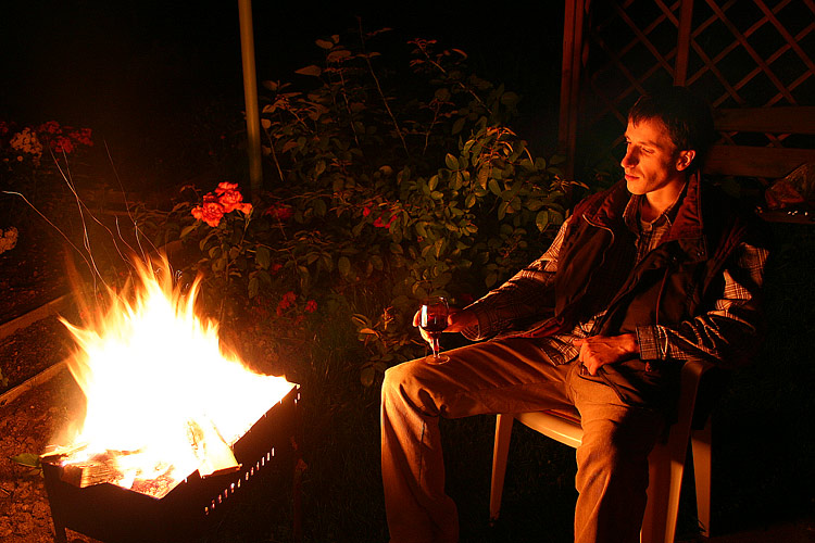 photo "Daniel with The Glass" tags: portrait, man