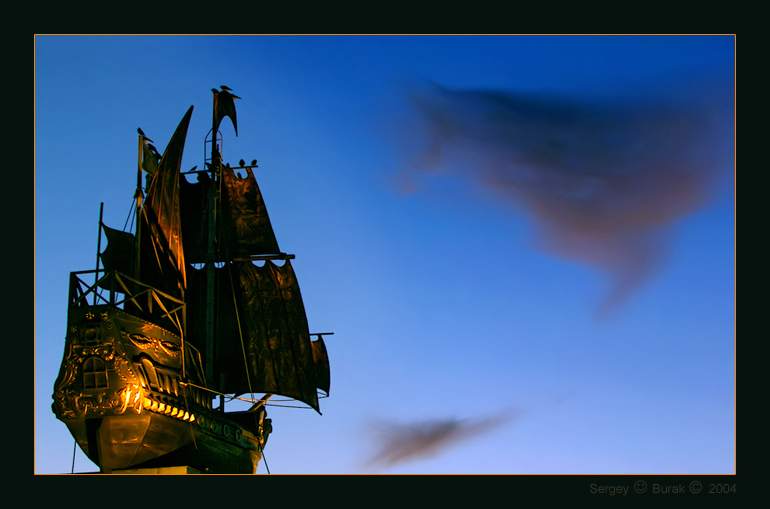 photo "Bon voyage!" tags: travel, landscape, Europe, clouds