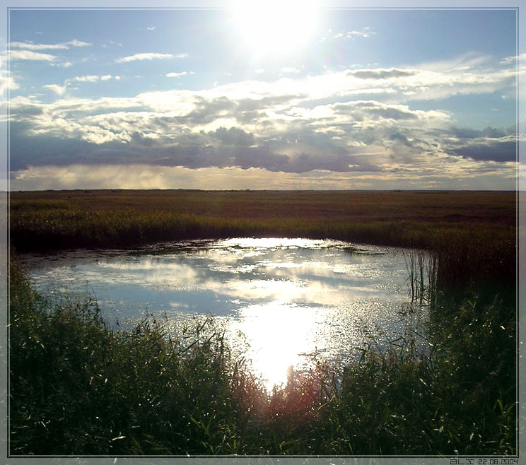 photo "Place where light" tags: landscape, clouds, water