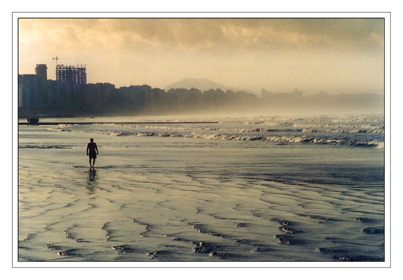 photo "A cidade e o mar #2" tags: landscape, sunset, water