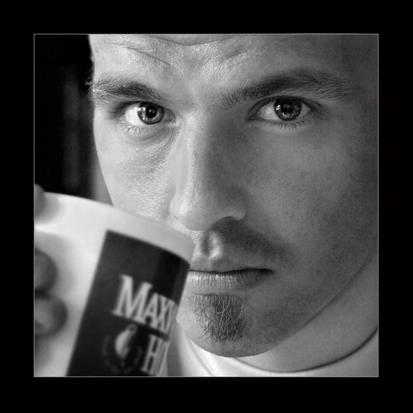 photo "a cup of coffee?" tags: portrait, man