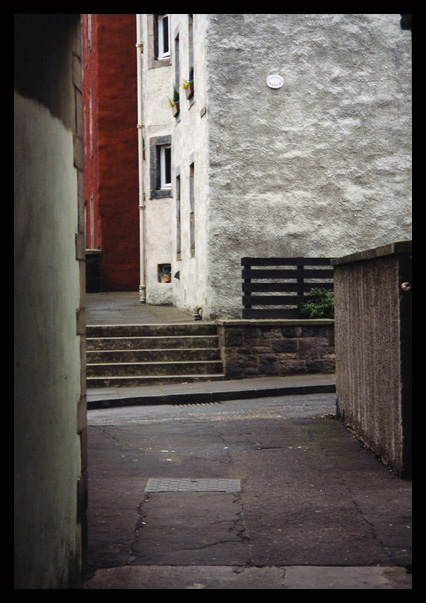 photo "Edinburgh garden. 2003" tags: architecture, landscape, 
