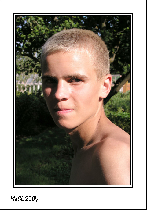 photo "The brother" tags: misc., portrait, man