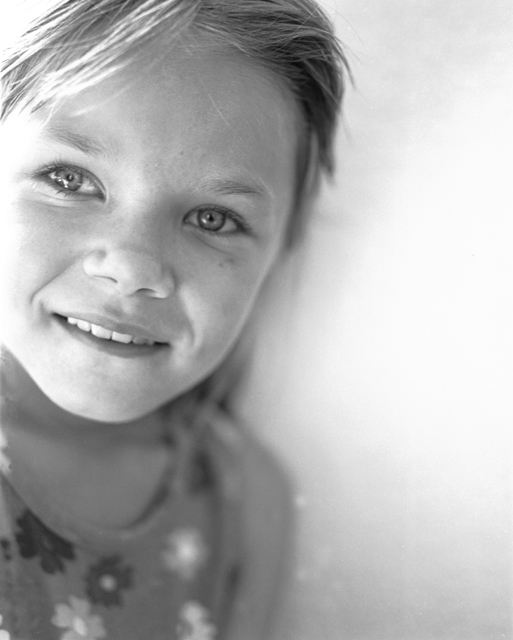 photo "Evelina at 7" tags: black&white, portrait, children