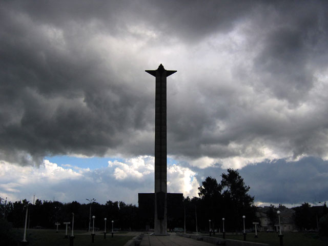 photo "Untitled photo" tags: landscape, architecture, clouds
