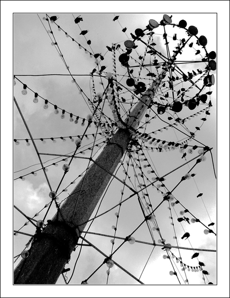photo "Chaosometry" tags: black&white, architecture, landscape, 