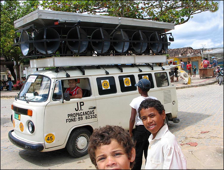 photo "Propaganda" tags: travel, reporting, South America