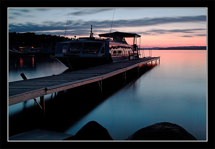 photo "On the faraway pier" tags: landscape, sunset, water