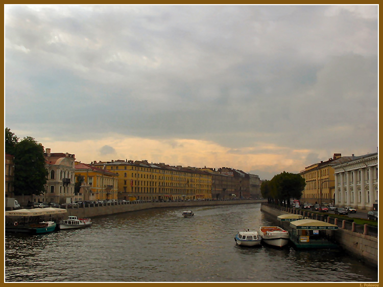 photo "Autumn mood" tags: architecture, landscape, clouds