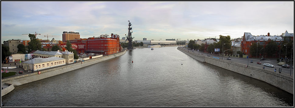 photo "Moscow" tags: architecture, landscape, water