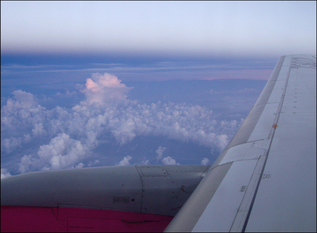 фото "На крыле самолета..." метки: пейзаж, облака