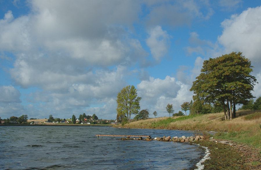 photo "Autumn in my hometown" tags: landscape, autumn, water