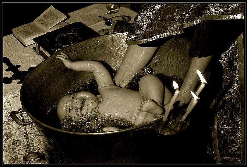 photo "CHRISTENING" tags: genre, reporting, 