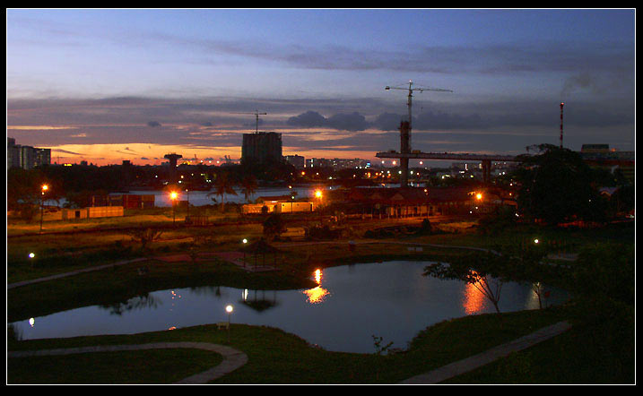 photo "*" tags: architecture, landscape, night