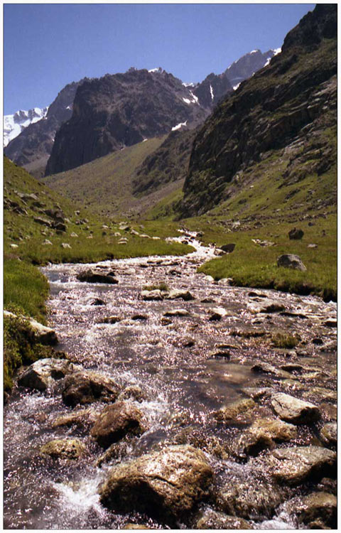 фото "Безенги: Горная речка" метки: пейзаж, вода, горы