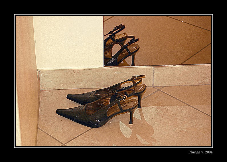 photo "... shoe ..." tags: genre, montage, 