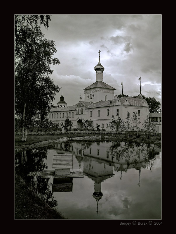 фото "Толгский монастырь - Ч/Б" метки: архитектура, черно-белые, пейзаж, 