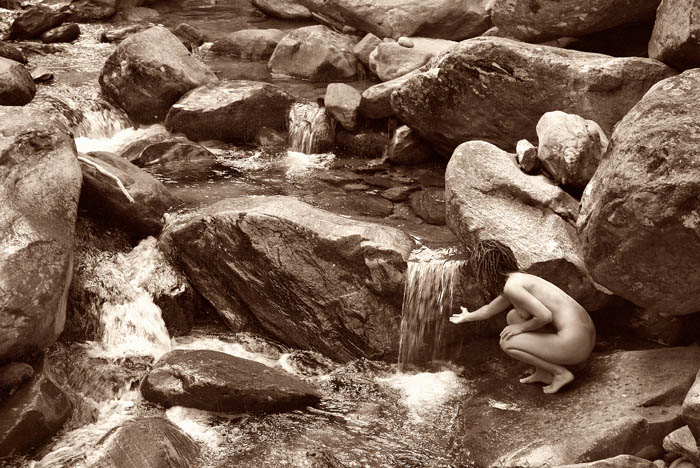 фото "testing the watertemperature...." метки: ню, 