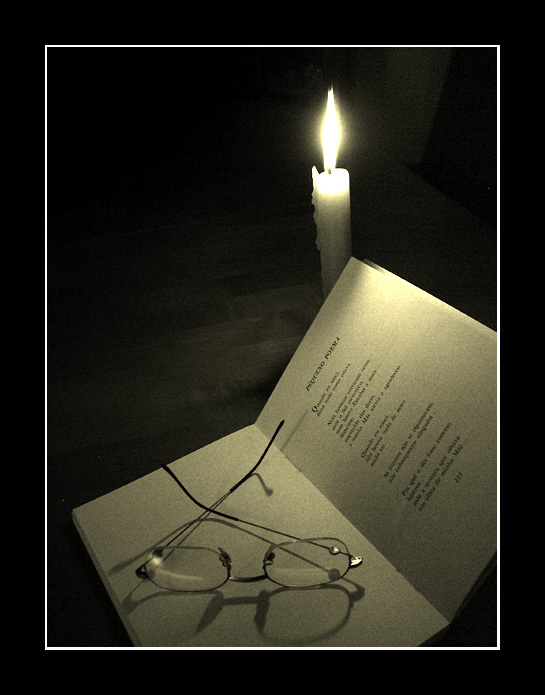 photo "candle light..." tags: misc., 